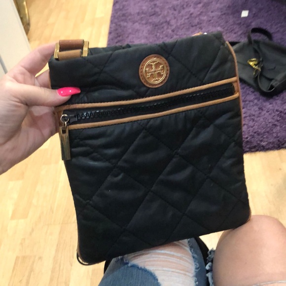 Tory Burch Handbags - Tory Burch crossbody